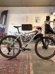 Bianchi Nitron 9.4 XL maastikuratas